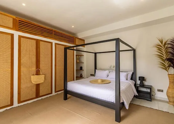 Cozy 3bdrm *