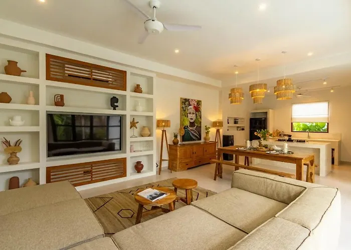 Cozy 3bdrm Villa